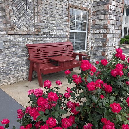 Dutton Inn Branson Esterno foto