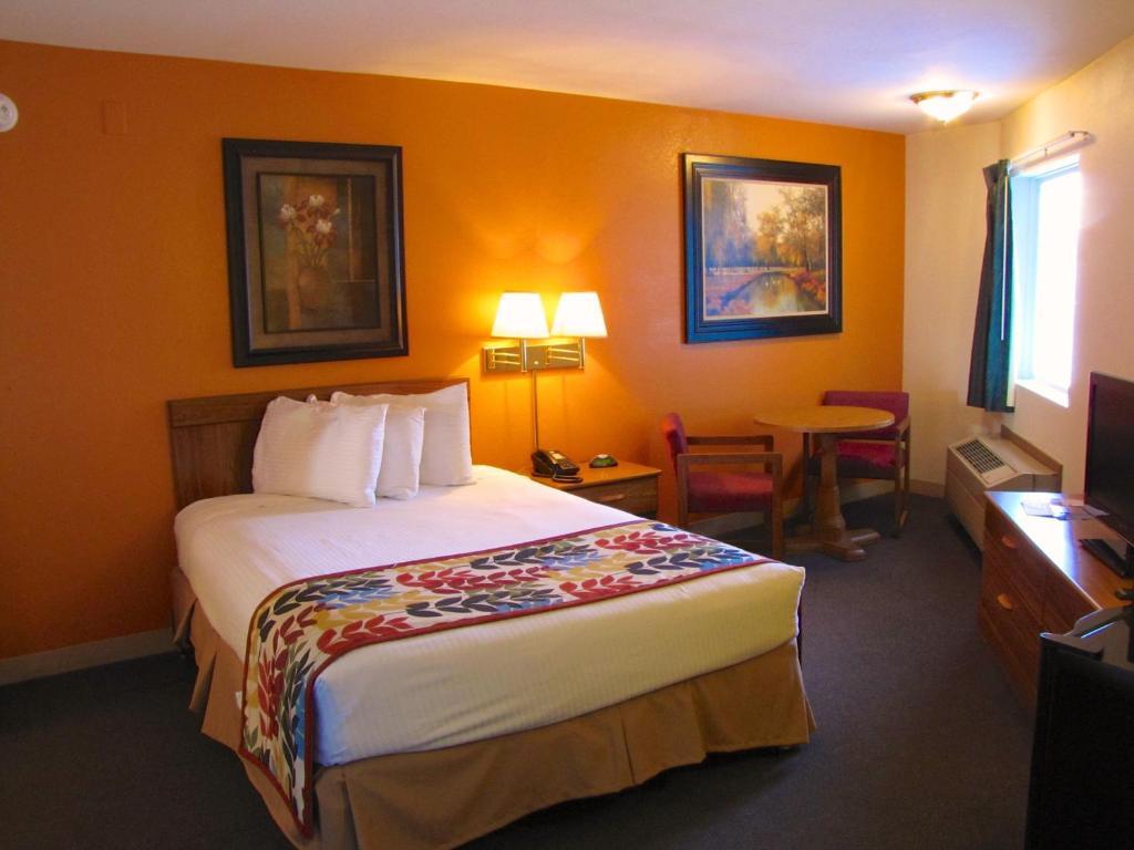 Dutton Inn Branson Esterno foto